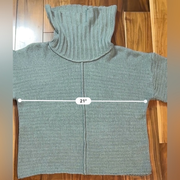 Olive & Oak Cowl Neck Sweater - Picture 6 of 10